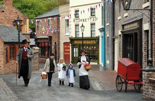BLISTS-HILL-VICTORIAN-TOWN 2
