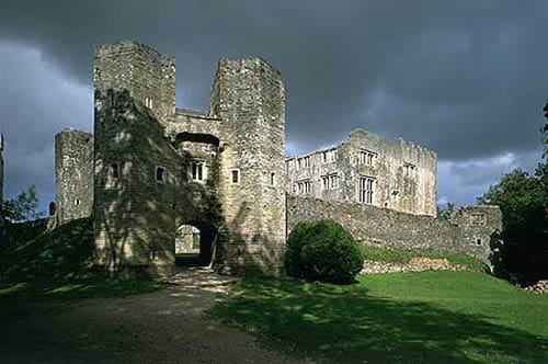 Castillo Berry Pomeroy, fantasmas en Devon