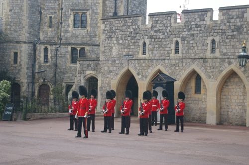 El cambio de guardia en el Castillo de Windsor El cambio de guardia en el Castillo de Windsor