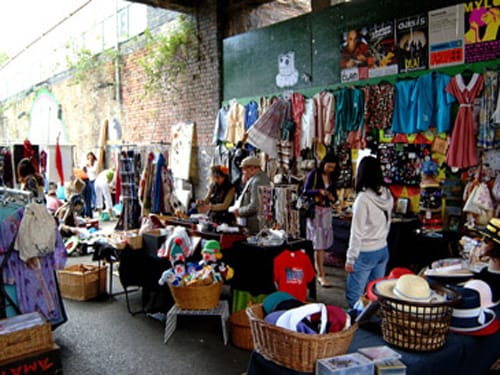 Brick Lane, calle en el este de Londres Brick Lane, calle en el este de Londres