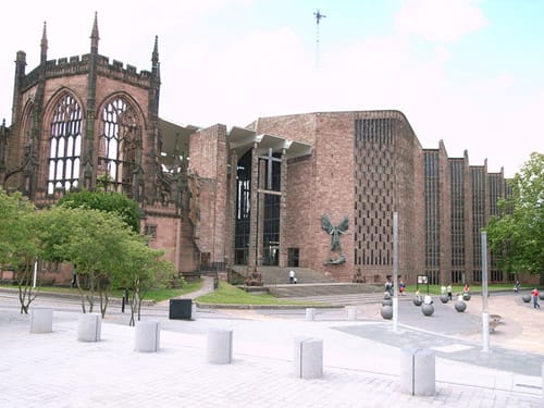 La Catedral de Coventry, un ave fénix