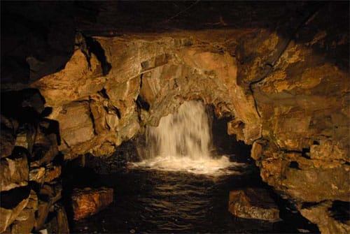 Las Cuevas White Scar, maravilla bajo tierra Las Cuevas White Scar, maravilla bajo tierra
