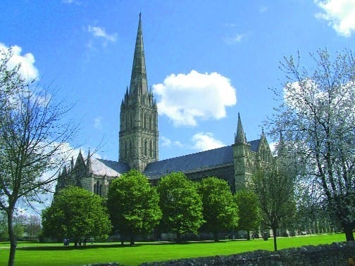 Salisbury, la ciudad de la gran catedral